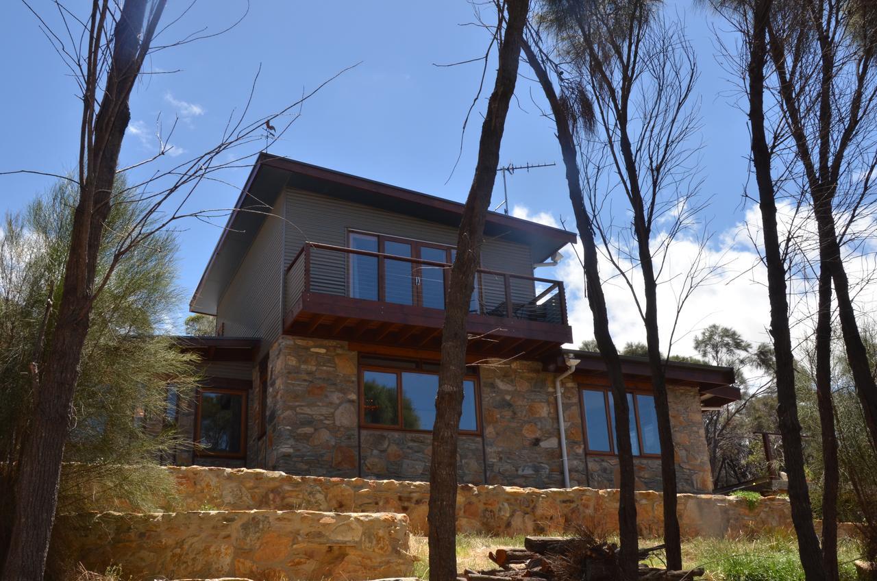 Of Stone & Wood Guesthouse Muston Ngoại thất bức ảnh